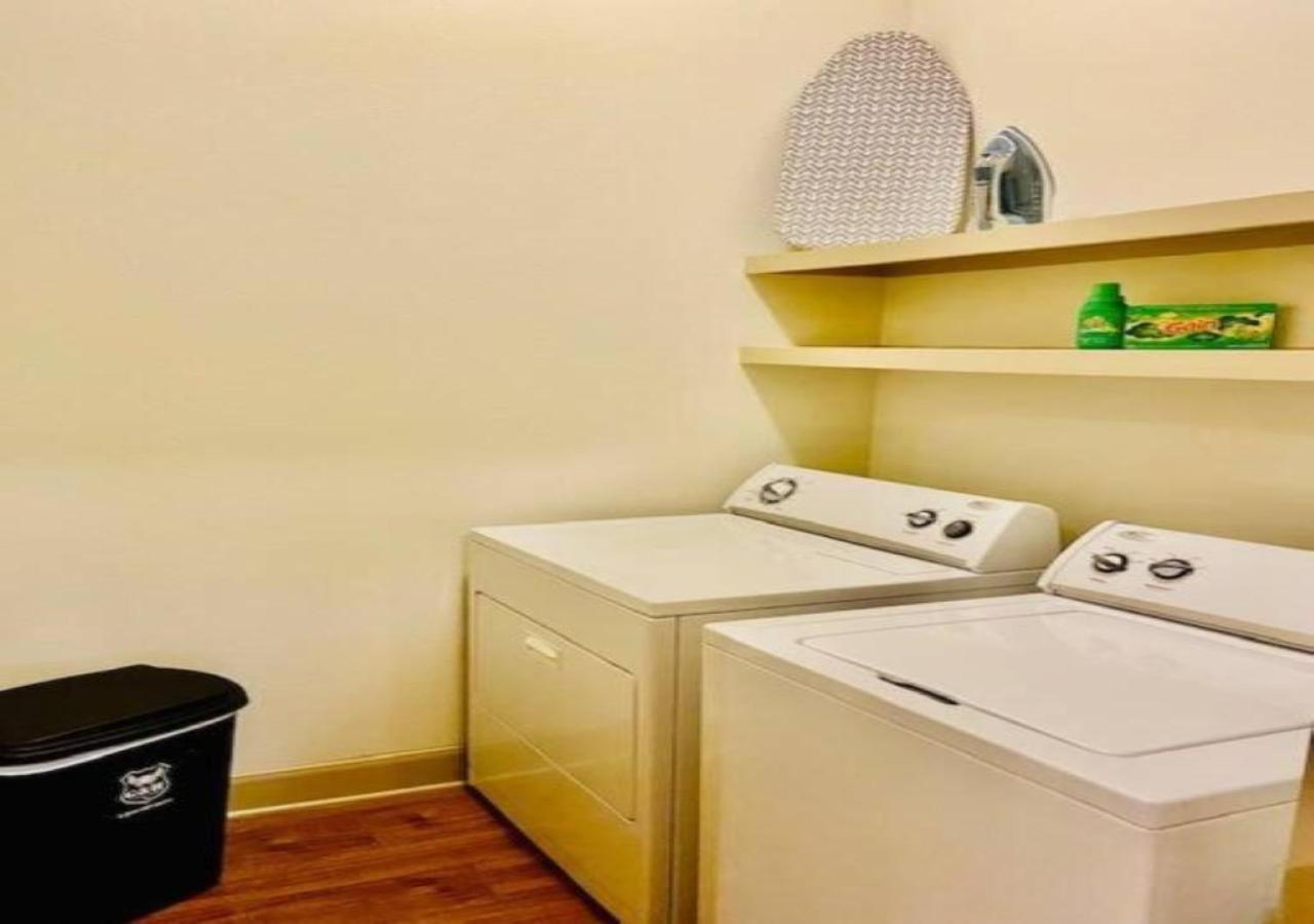 Inviting 2Br - Gym, Pool, Biz Center & Free Parking! Walk 2 Nrg Stadium! Near Med Ctr, Galleria, & Rice Village 휴스턴 외부 사진